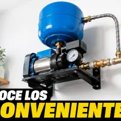 Sistema de bombeo con tanque azul y manómetro. Aprende qué es presostato y su función en este equipo.