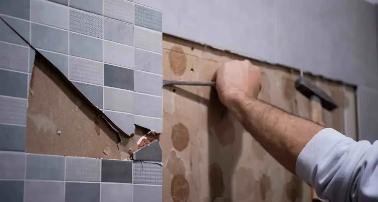 Cómo quitar juntas de azulejos sin dañar la cerámica